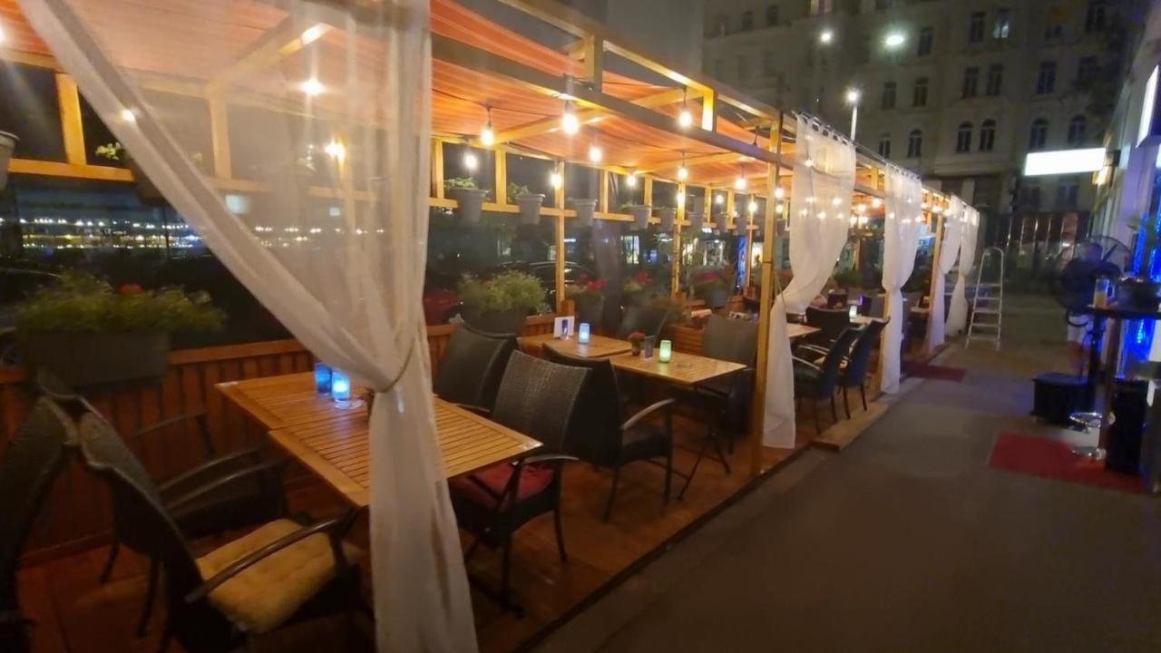 Urban Serviced Apartments Вена Экстерьер фото