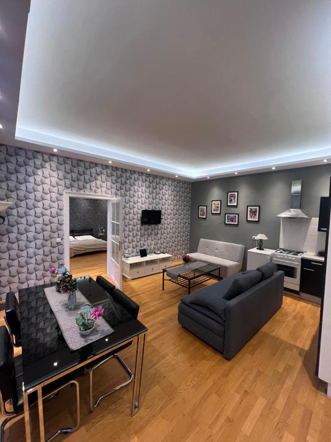Urban Serviced Apartments Вена Экстерьер фото