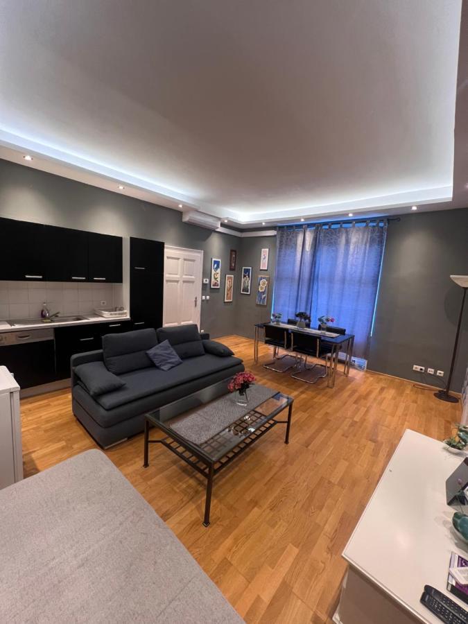 Urban Serviced Apartments Вена Экстерьер фото